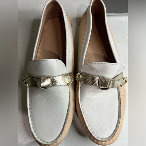 Cole Haan Driver Loafers Evelyn Bow Embossed Leather Shoes Women’s 10 Nude White - Picture 6 of 6